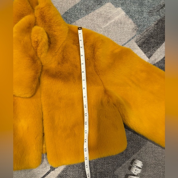 Patrizia Pepe Mustard Yellow Faux Fur Jacket Size 42 - Picture 8 of 10